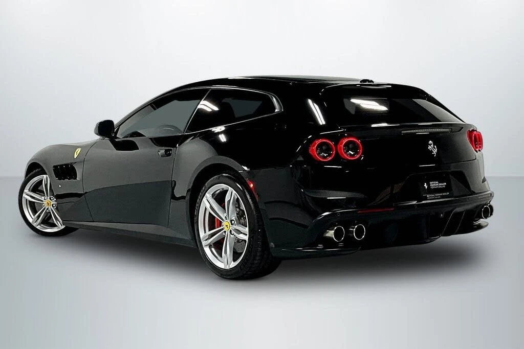2018 Ferrari GTC4Lusso - Image 5 of 31