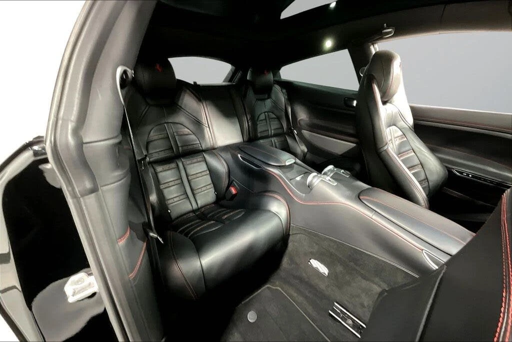 2018 Ferrari GTC4Lusso - Image 23 of 31