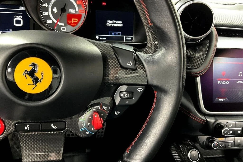 2018 Ferrari GTC4Lusso - Image 13 of 31