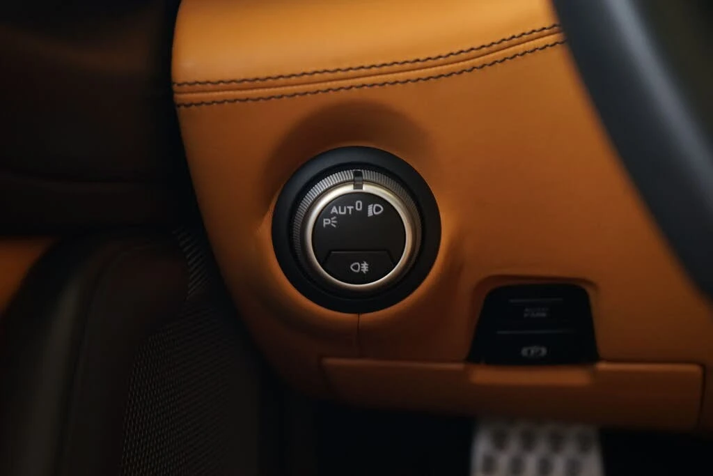 2018 Ferrari GTC4Lusso - Image 29 of 31