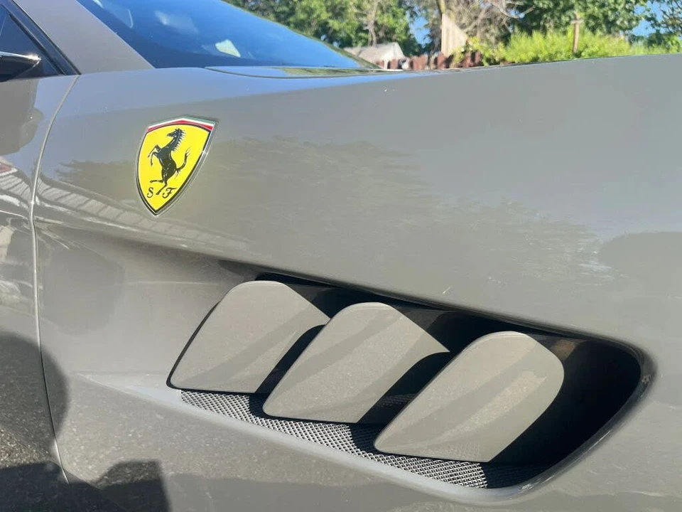 2018 Ferrari GTC4Lusso - Image 9 of 31