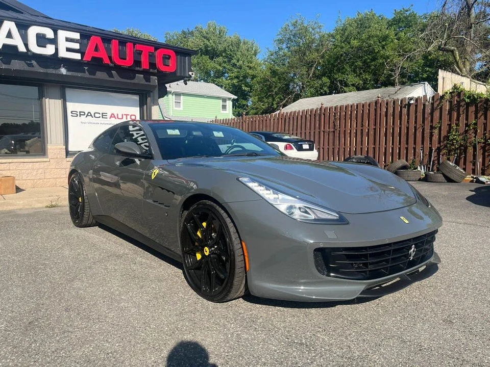 2018 Ferrari GTC4Lusso - Image 4 of 31