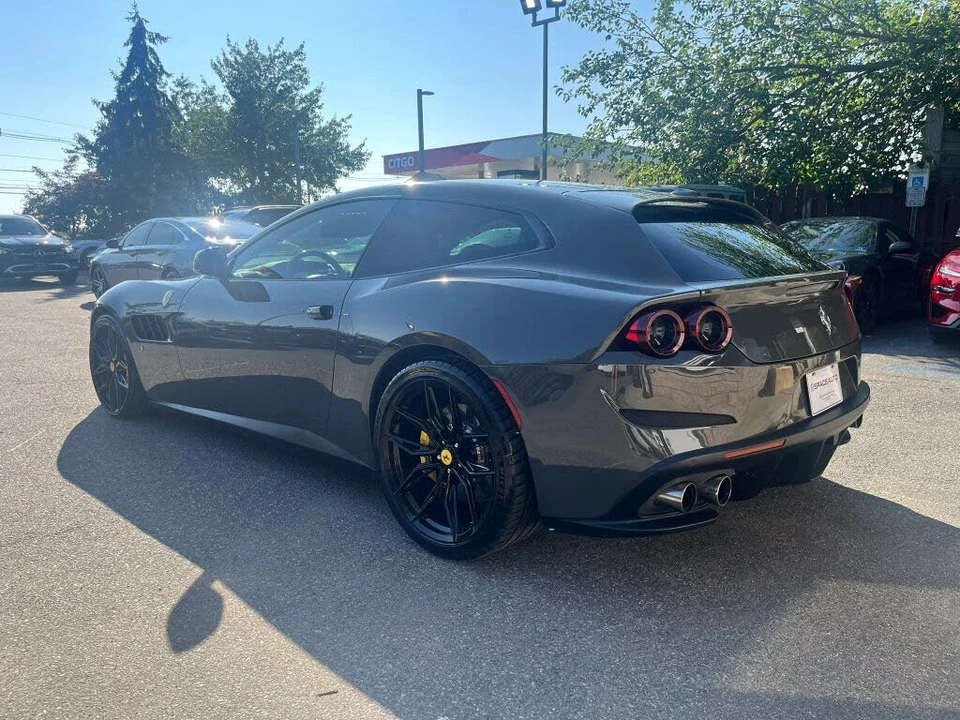2018 Ferrari GTC4Lusso - Image 6 of 31