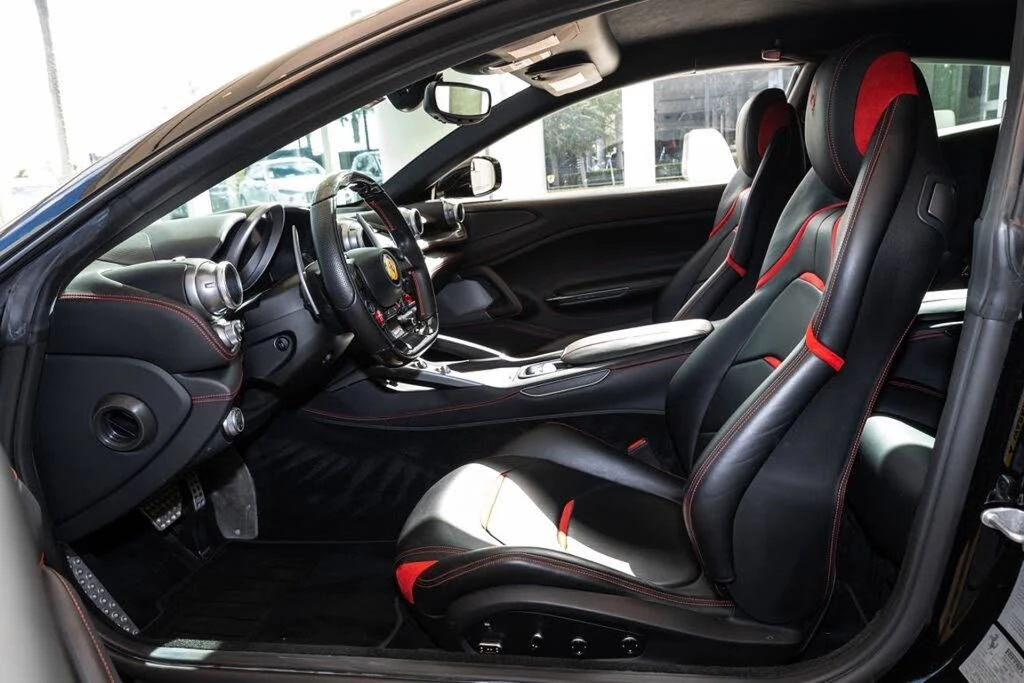 2018 Ferrari GTC4Lusso - Image 31 of 31