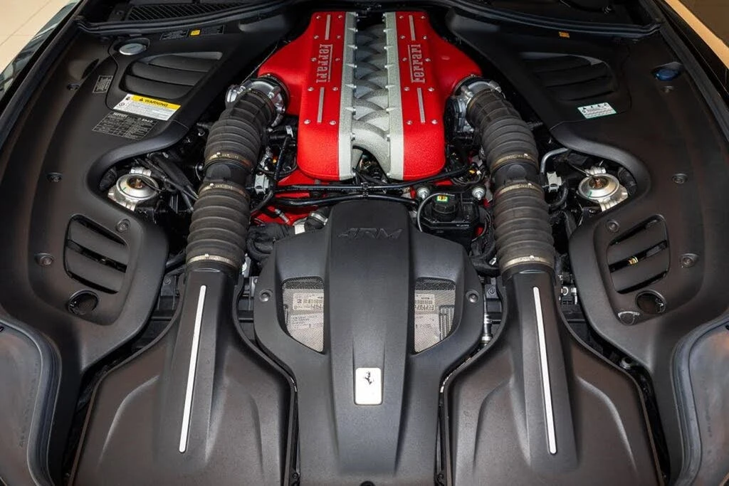 2018 Ferrari GTC4Lusso - Image 10 of 31