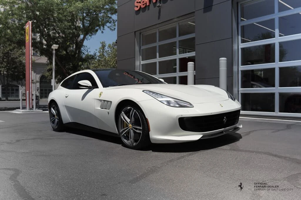 2018 Ferrari GTC4Lusso - Image 8 of 20