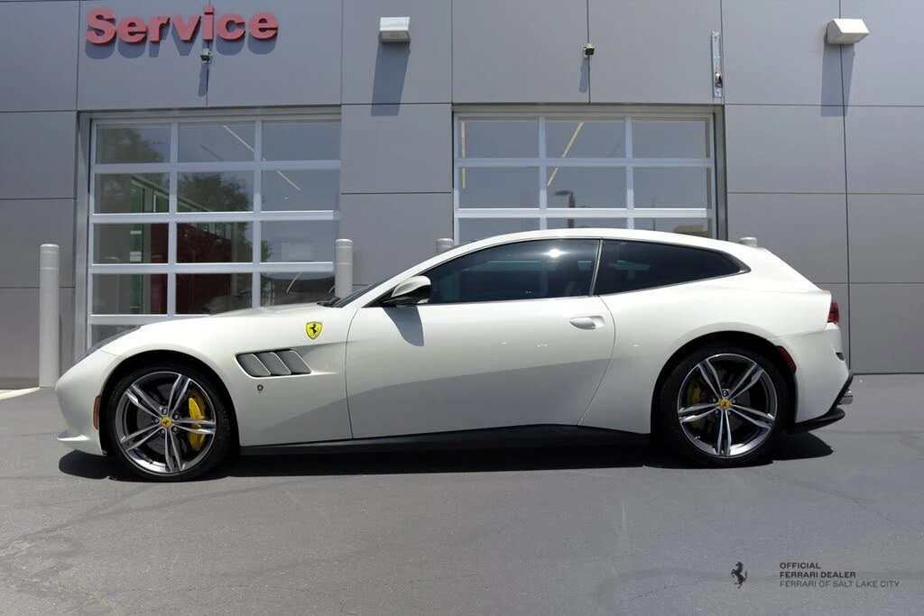 2018 Ferrari GTC4Lusso - Image 2 of 20