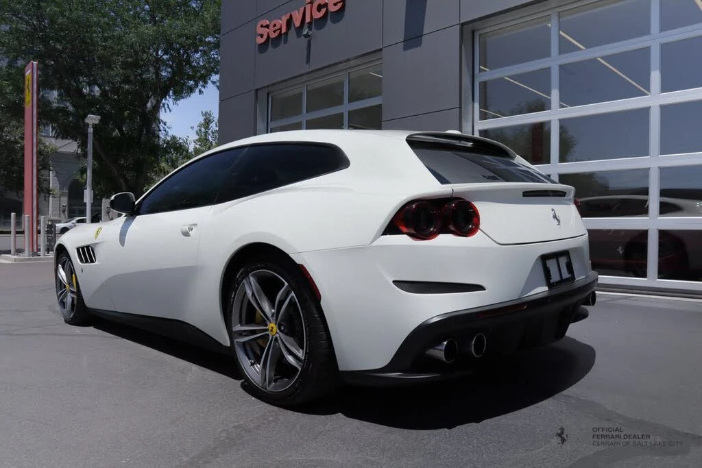 2018 Ferrari GTC4Lusso - Image 3 of 20