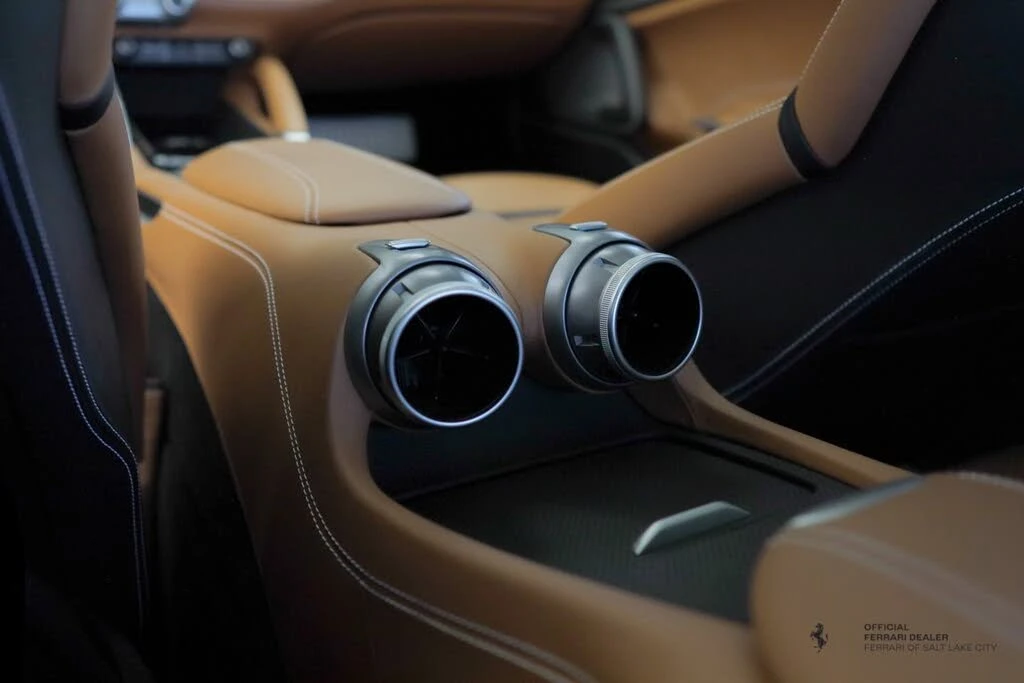 2018 Ferrari GTC4Lusso - Image 17 of 20