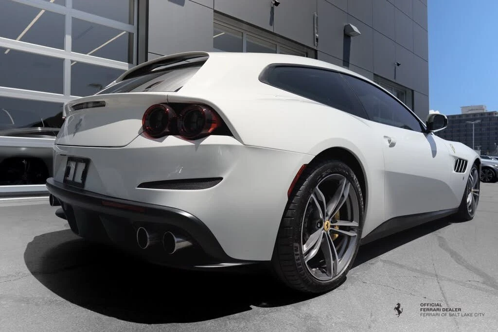 2018 Ferrari GTC4Lusso - Image 6 of 20