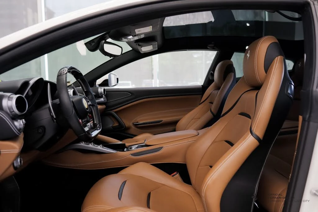 2018 Ferrari GTC4Lusso - Image 12 of 20