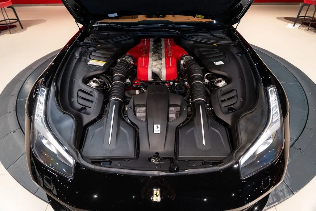 2018 Ferrari GTC4Lusso - Image 18 of 31
