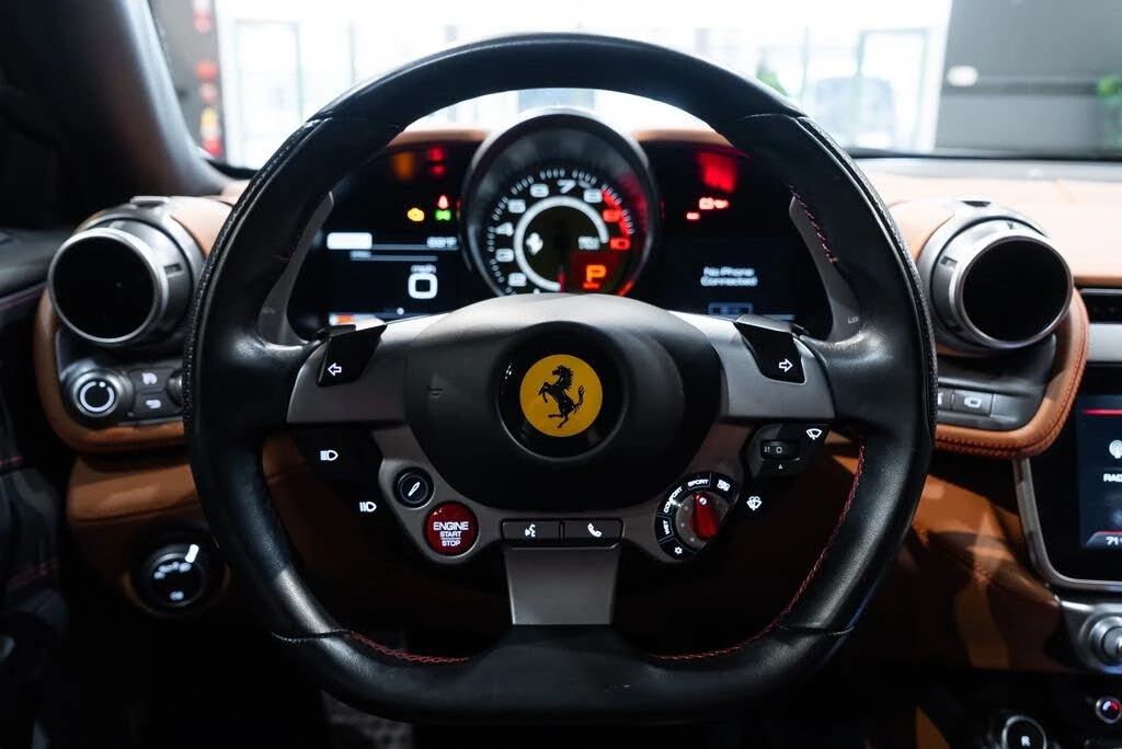 2018 Ferrari GTC4Lusso - Image 5 of 31