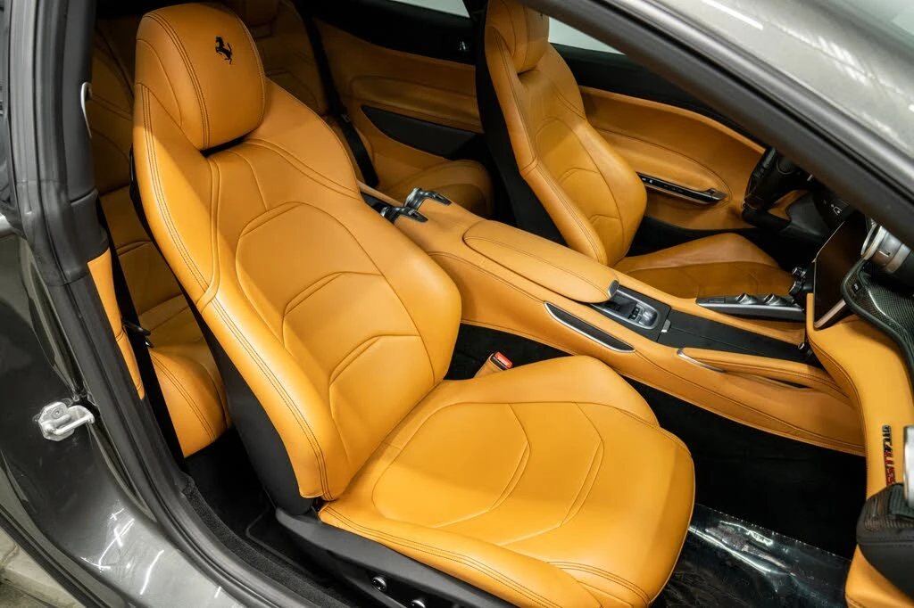 2018 Ferrari GTC4Lusso - Image 24 of 31