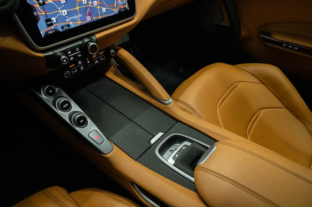 2018 Ferrari GTC4Lusso - Image 31 of 31