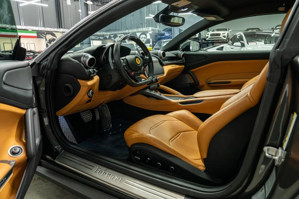 2018 Ferrari GTC4Lusso - Image 21 of 31