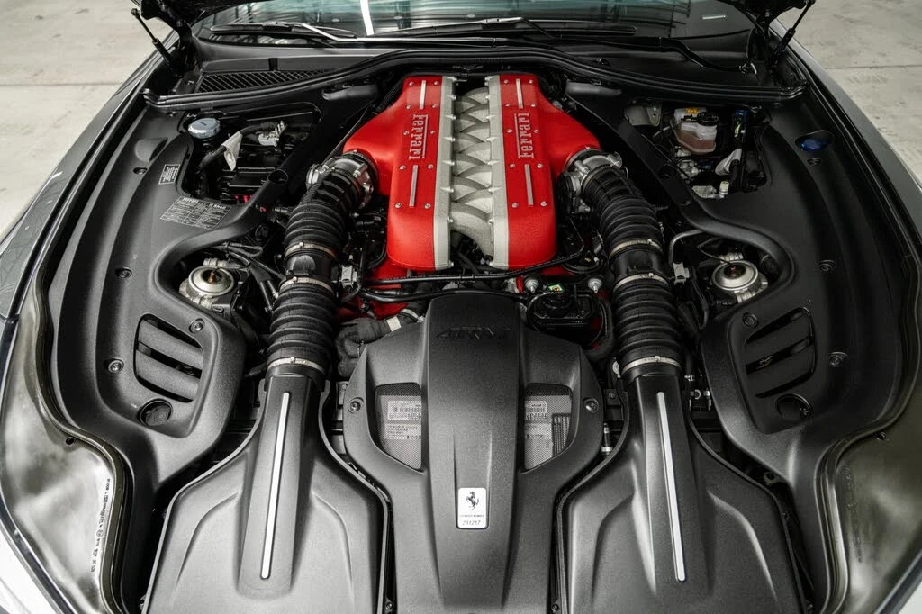 2018 Ferrari GTC4Lusso - Image 11 of 31