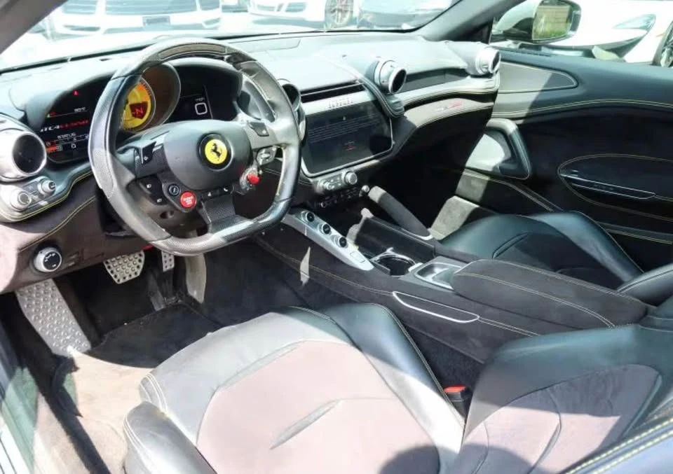 2018 Ferrari GTC4Lusso - Image 6 of 9