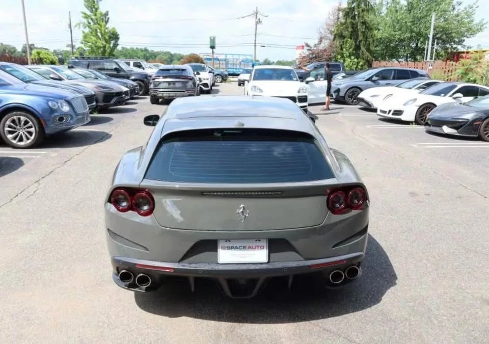 2018 Ferrari GTC4Lusso - Image 5 of 9