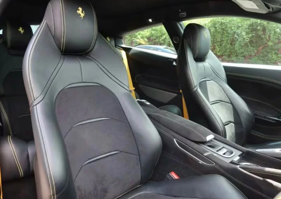 2018 Ferrari GTC4Lusso - Image 9 of 9