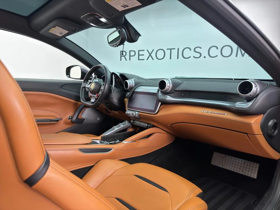 2018 Ferrari GTC4Lusso T - Image 18 of 22