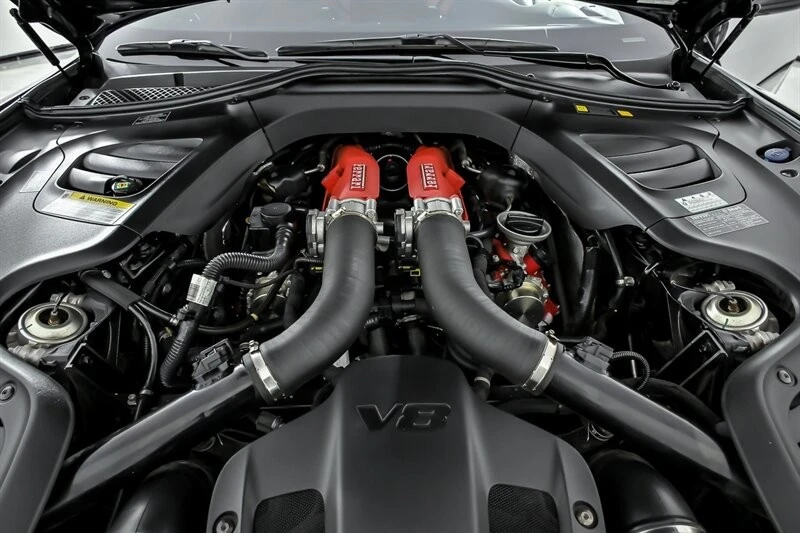 2018 Ferrari GTC4Lusso T - Image 14 of 31