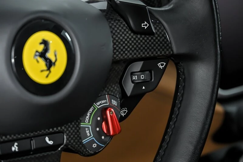 2018 Ferrari GTC4Lusso T - Image 26 of 31