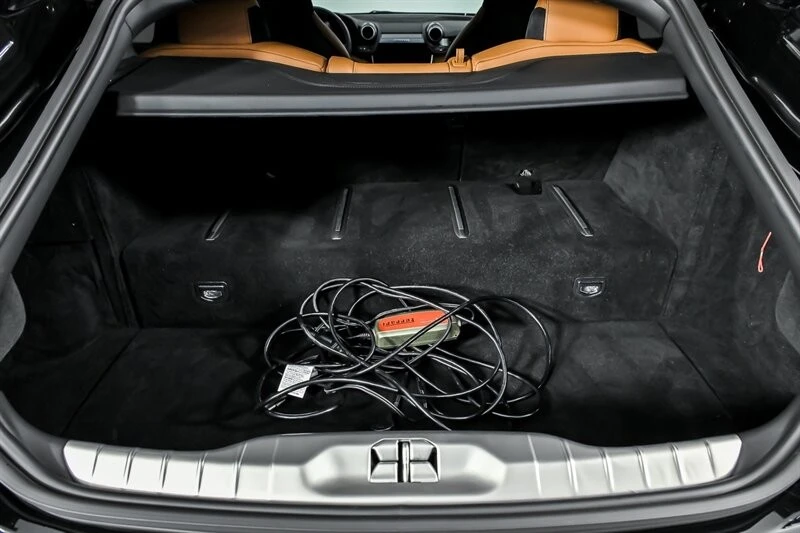 2018 Ferrari GTC4Lusso T - Image 12 of 31