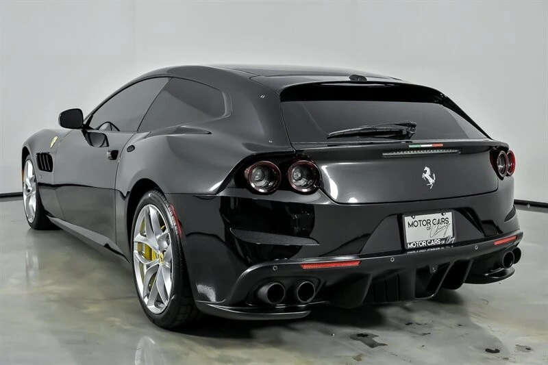 2018 Ferrari GTC4Lusso T - Image 8 of 31