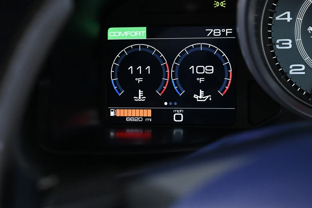2018 Ferrari GTC4Lusso T - Image 14 of 31