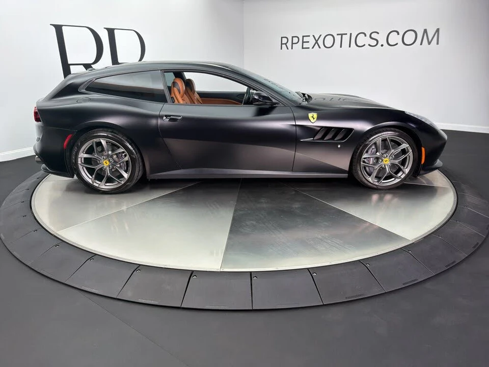 2018 Ferrari GTC4Lusso T - Image 7 of 31