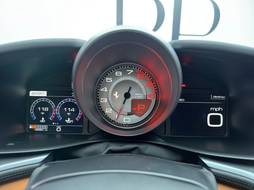 2018 Ferrari GTC4Lusso T - Image 22 of 31