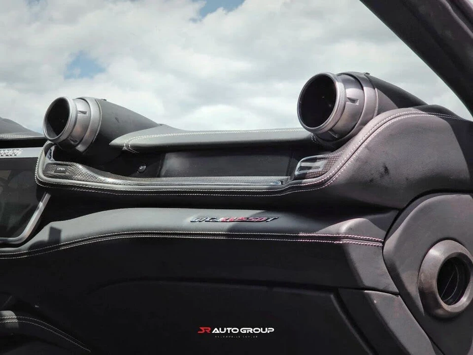 2018 Ferrari GTC4Lusso T - Image 28 of 31
