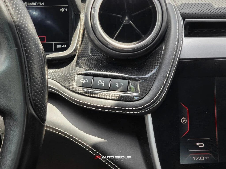 2018 Ferrari GTC4Lusso T - Image 27 of 31