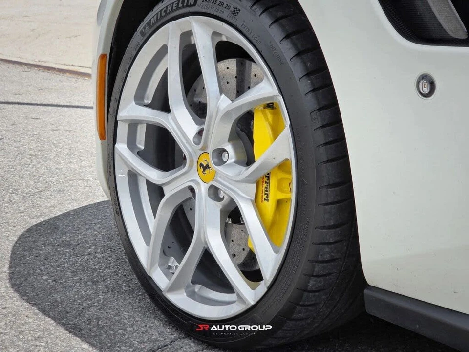 2018 Ferrari GTC4Lusso T - Image 13 of 31