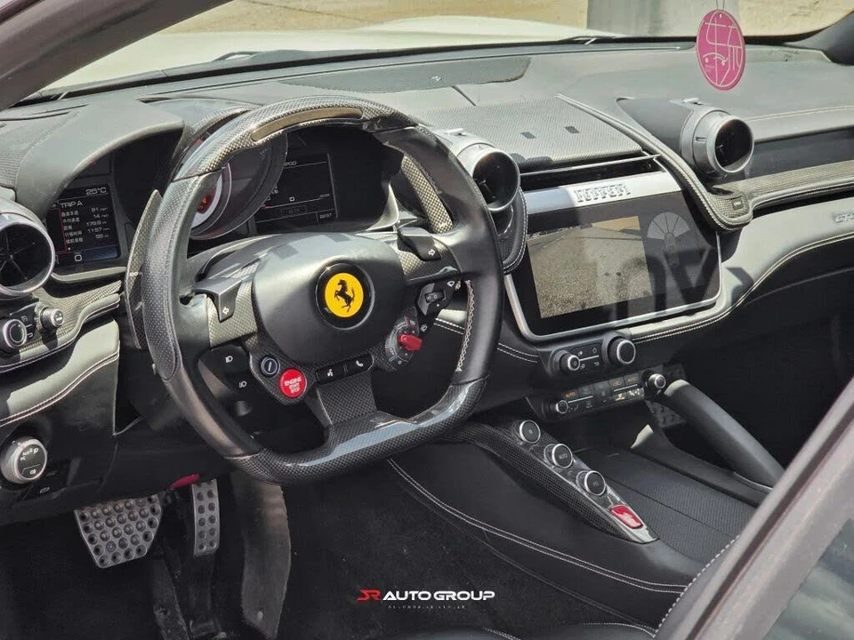 2018 Ferrari GTC4Lusso T - Image 18 of 31