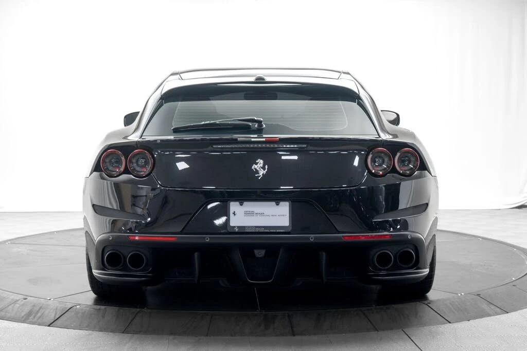 2018 Ferrari GTC4Lusso T - Image 5 of 31