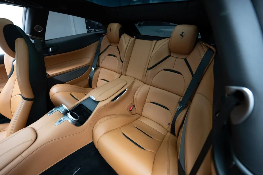 2018 Ferrari GTC4Lusso T - Image 16 of 31