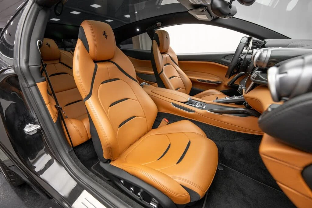 2018 Ferrari GTC4Lusso T - Image 14 of 31