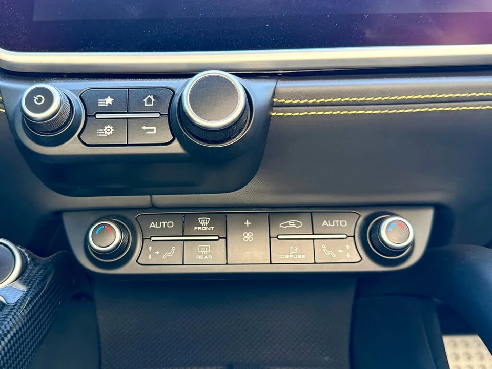 2018 Ferrari GTC4Lusso T - Image 31 of 31
