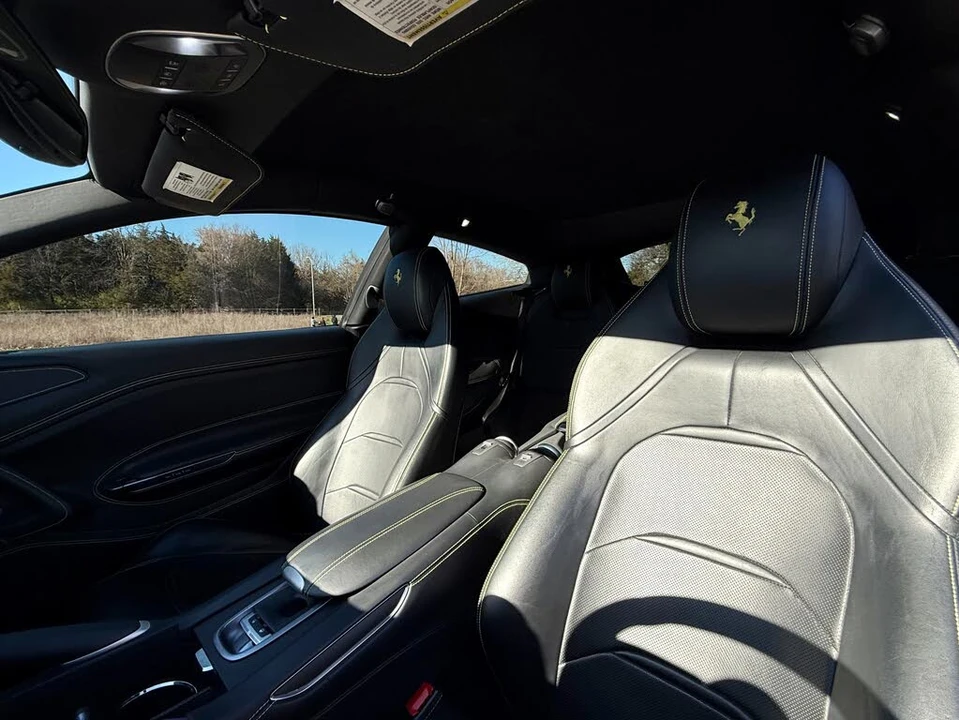 2018 Ferrari GTC4Lusso T - Image 12 of 31