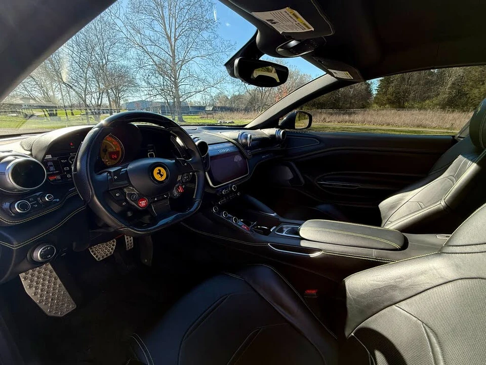 2018 Ferrari GTC4Lusso T - Image 11 of 31