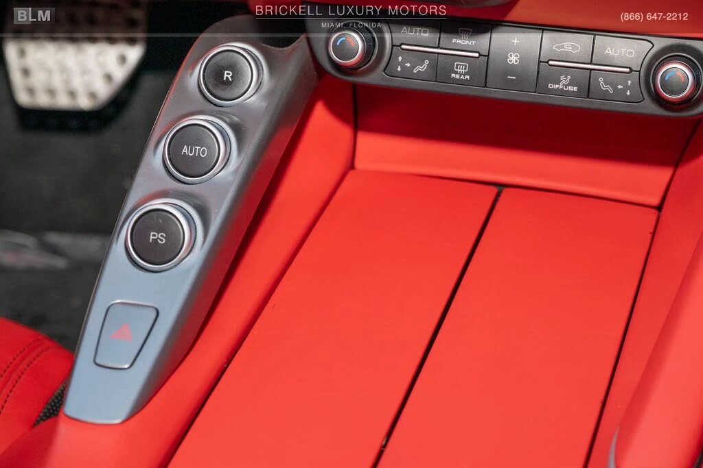 2018 Ferrari GTC4Lusso T - Image 21 of 31