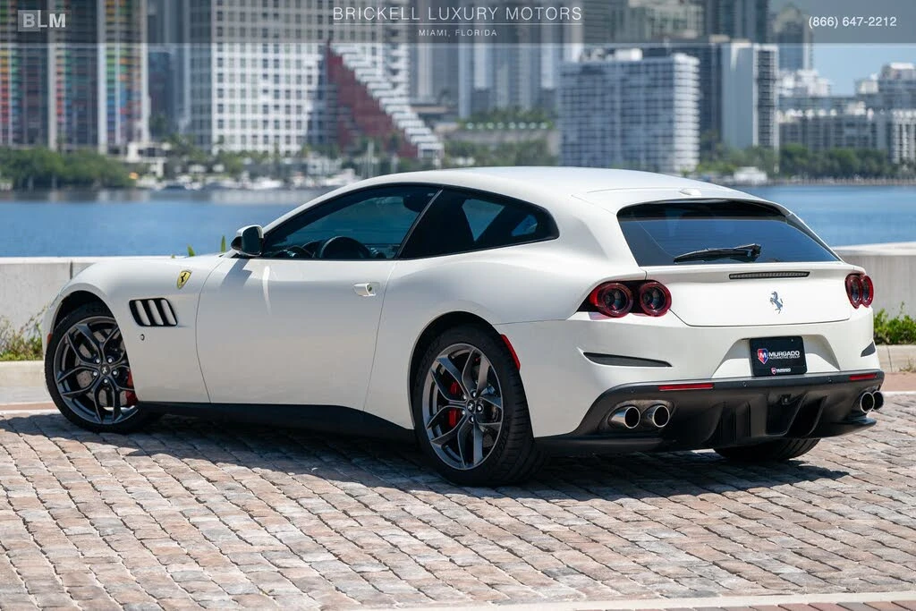 2018 Ferrari GTC4Lusso T - Image 12 of 31