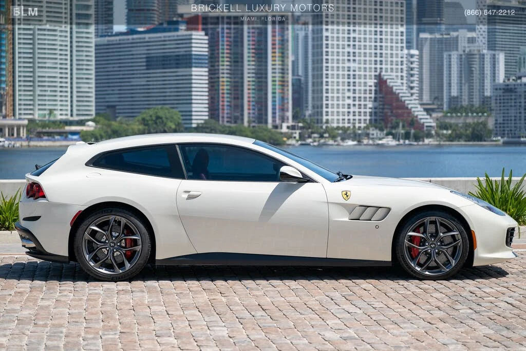 2018 Ferrari GTC4Lusso T - Image 11 of 31