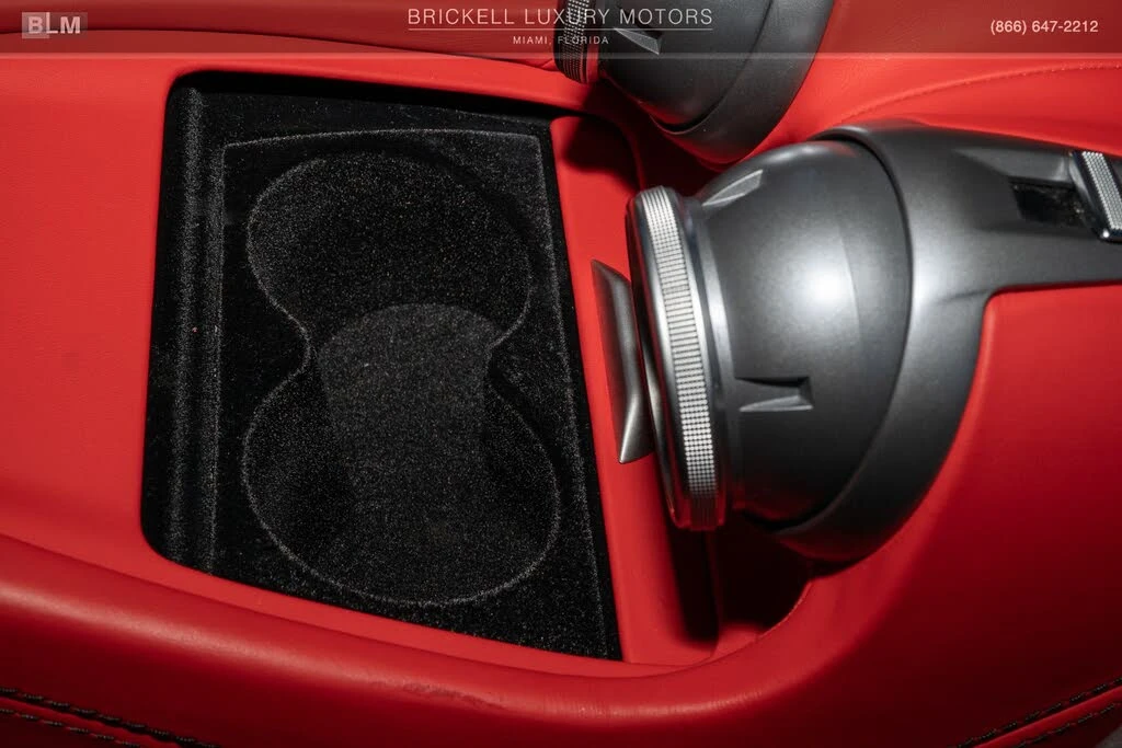 2018 Ferrari GTC4Lusso T - Image 25 of 31