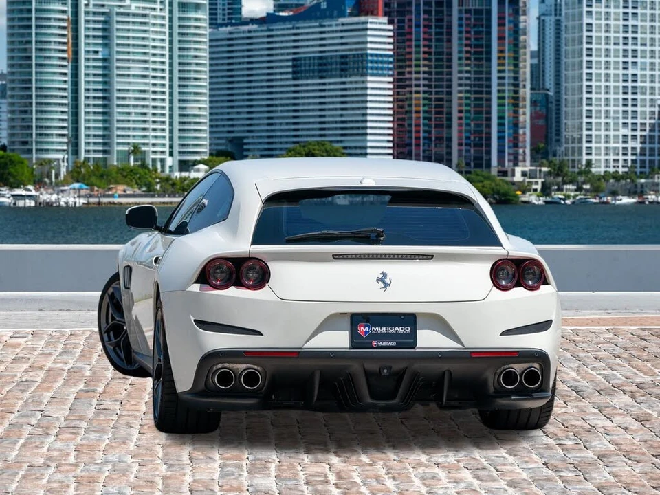 2018 Ferrari GTC4Lusso T - Image 3 of 31