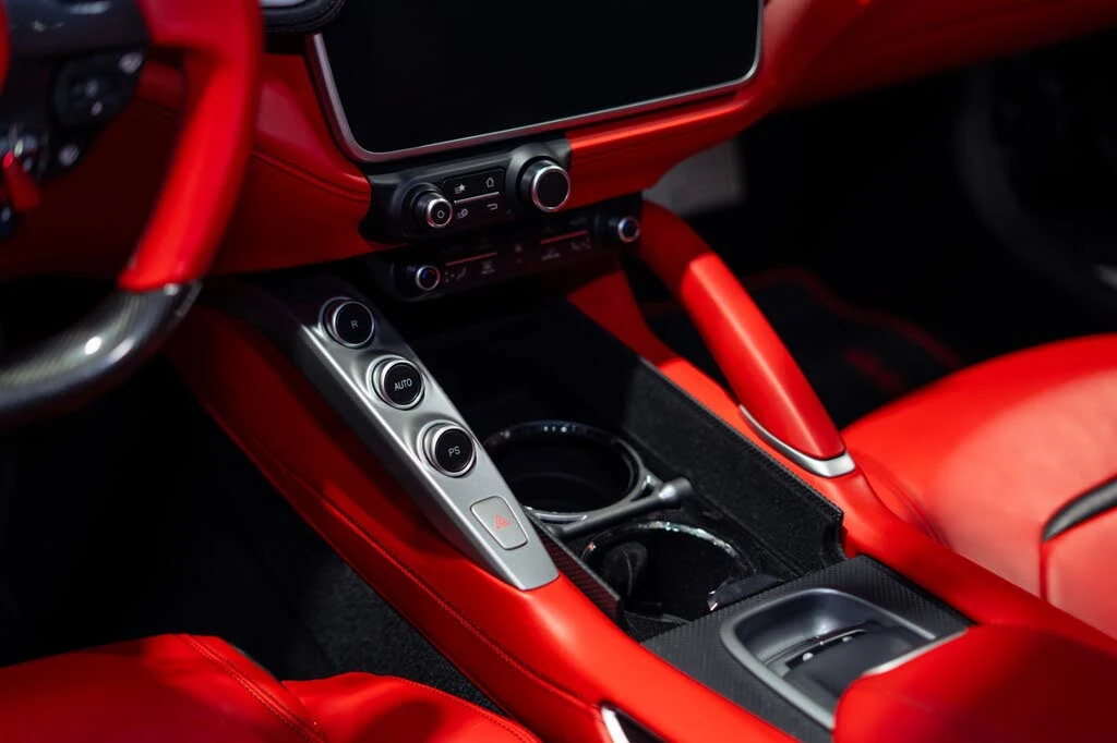 2018 Ferrari GTC4Lusso T - Image 24 of 31