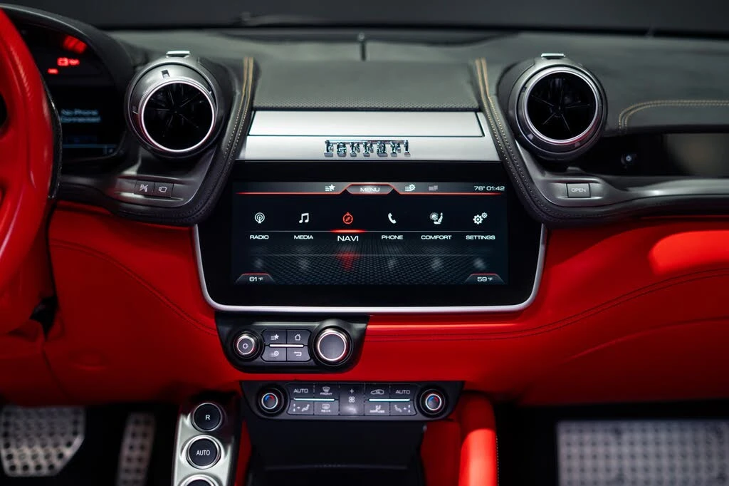 2018 Ferrari GTC4Lusso T - Image 15 of 31