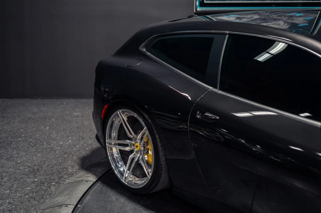2018 Ferrari GTC4Lusso T - Image 11 of 31